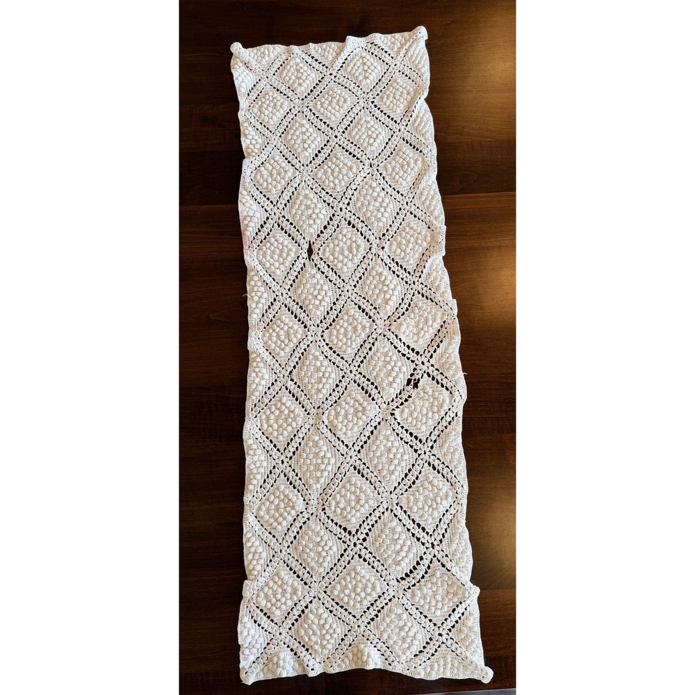 Vintage White‎ Crochet Table Runner Diamond Popcorn Stitch Boho Farmhouse 43x13